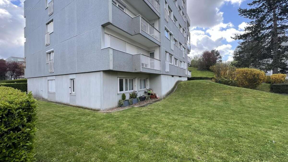 Appartement à PLAISIR