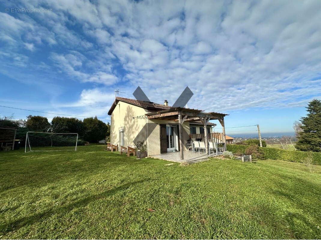 Maison à PARIGNY