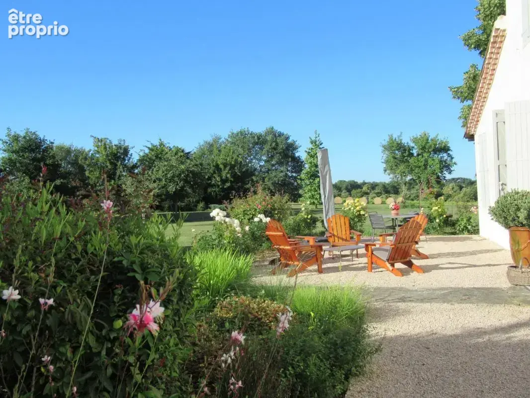 Maison de maître du XIXᵉ siècle entièrement rénovée — 262 m² sur 2 hectares — Eauze - photo 16