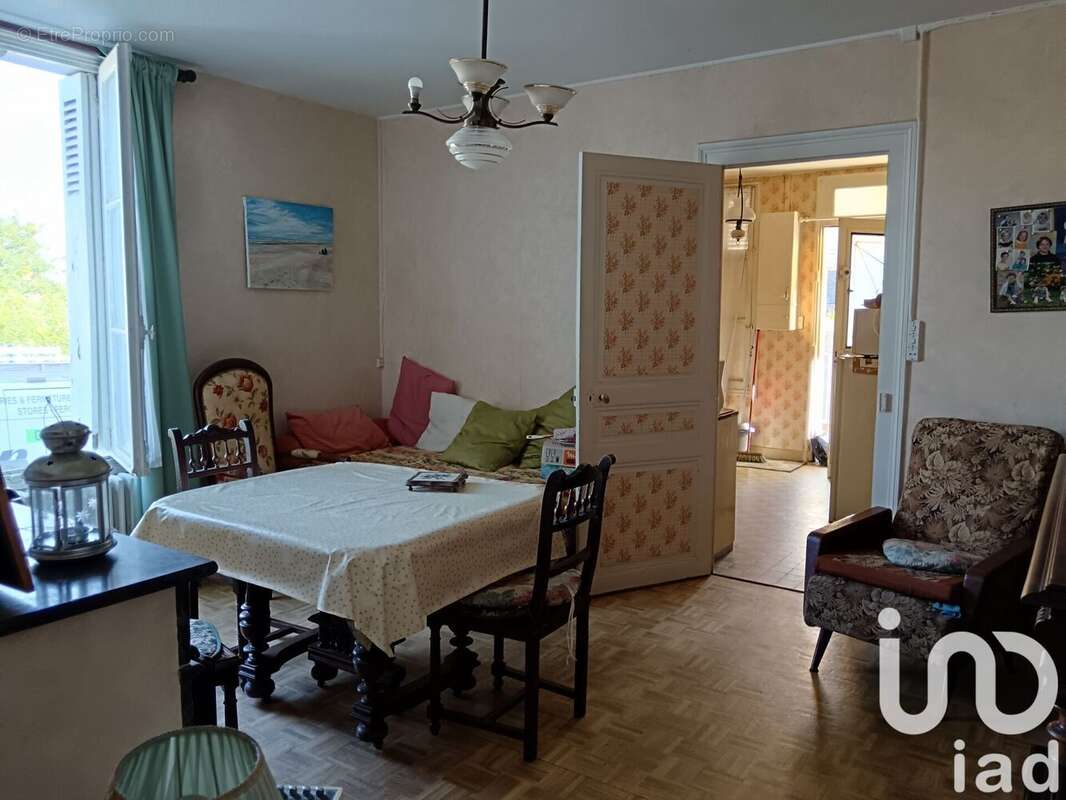 Photo 9 - Maison à CHATEAU-RENAULT