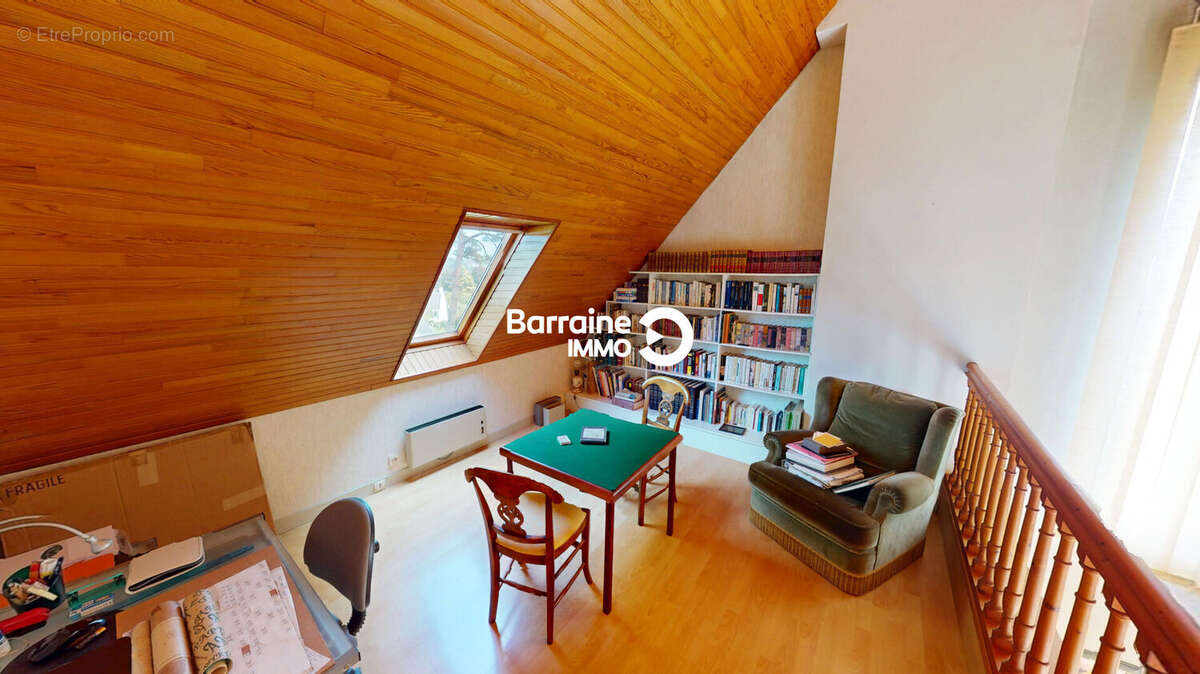 Maison à LOCQUENOLE