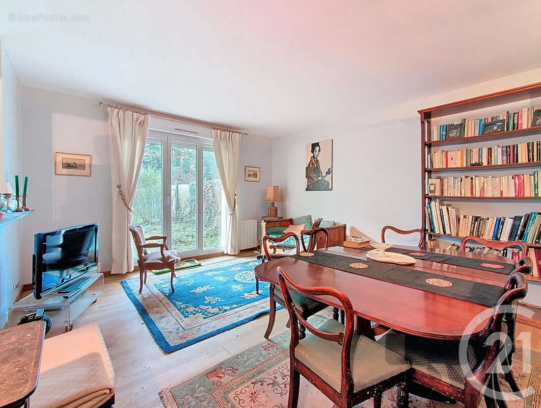 Appartement à CESSON