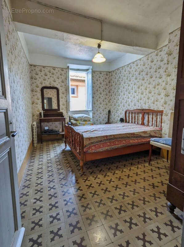 Maison à CASCASTEL-DES-CORBIERES