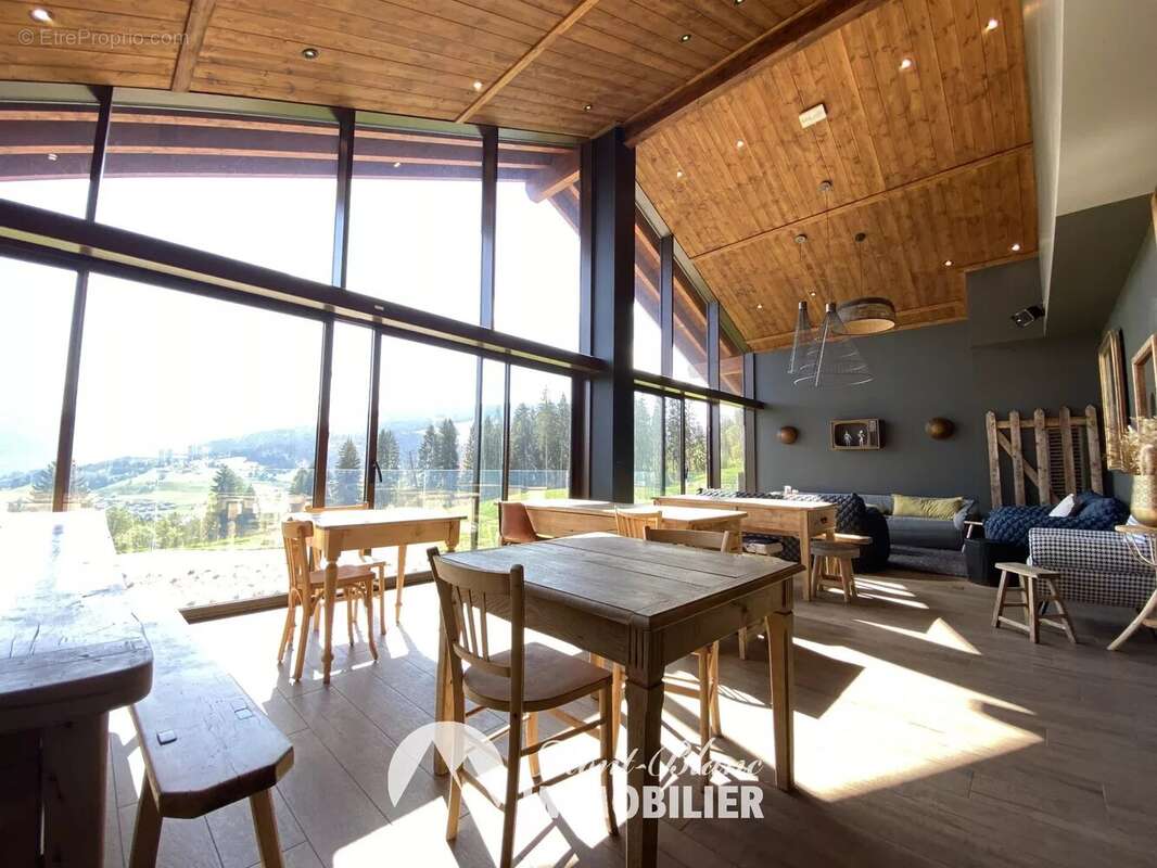 Appartement à COMBLOUX