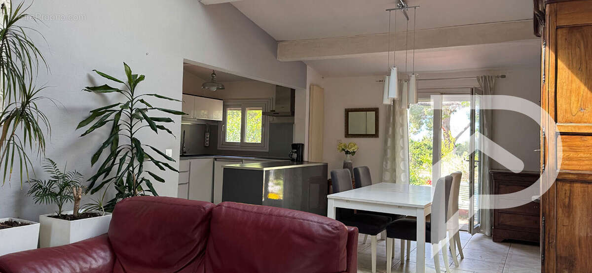 Maison à BALARUC-LE-VIEUX