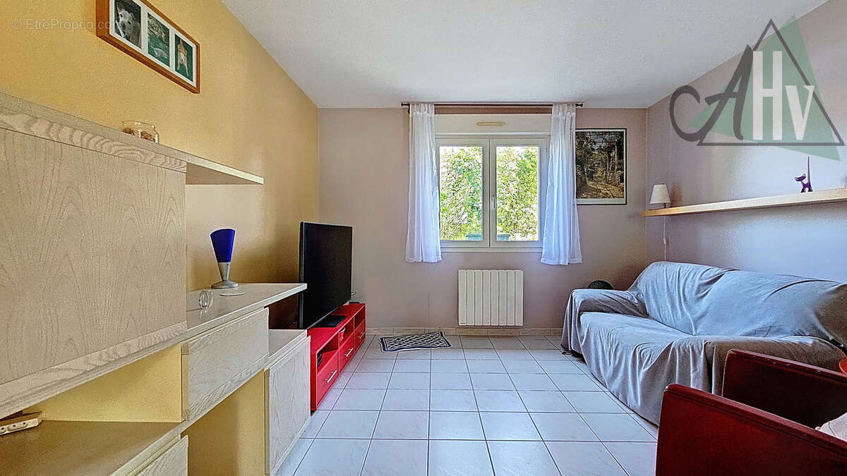 Maison à CHAMPS-SUR-MARNE