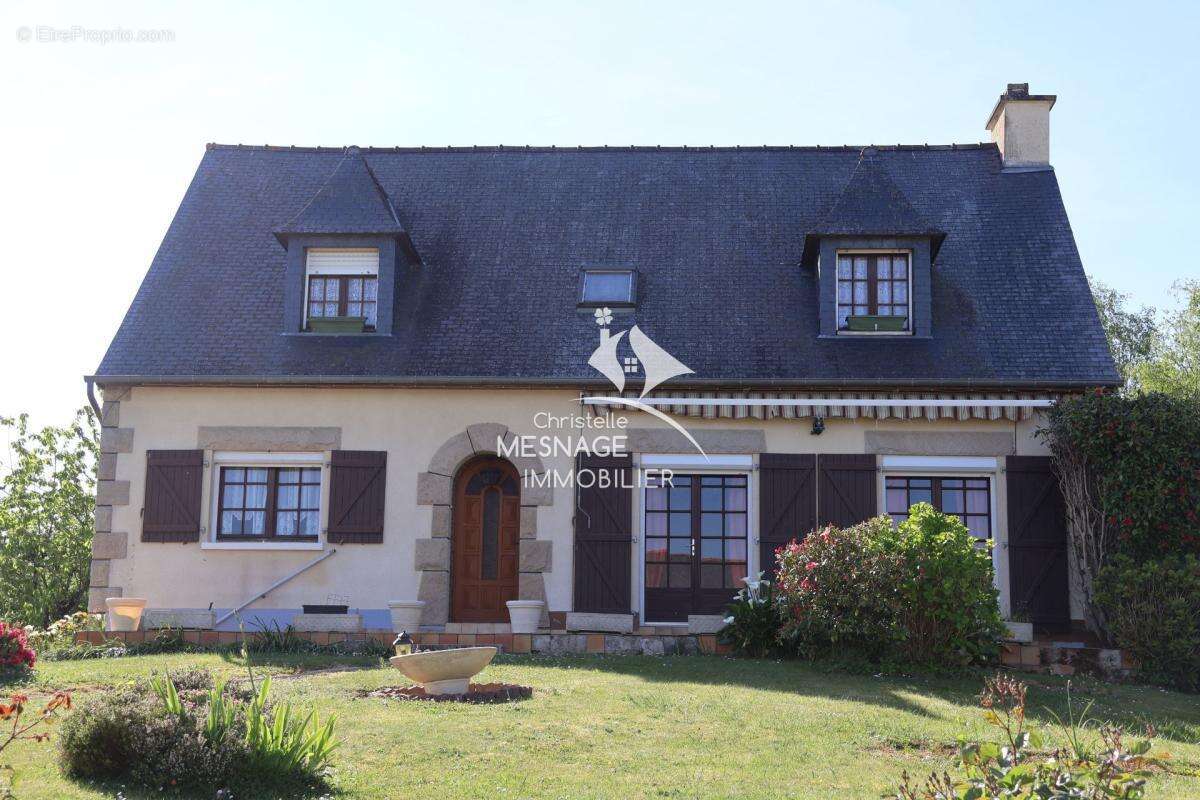Maison à DINAN