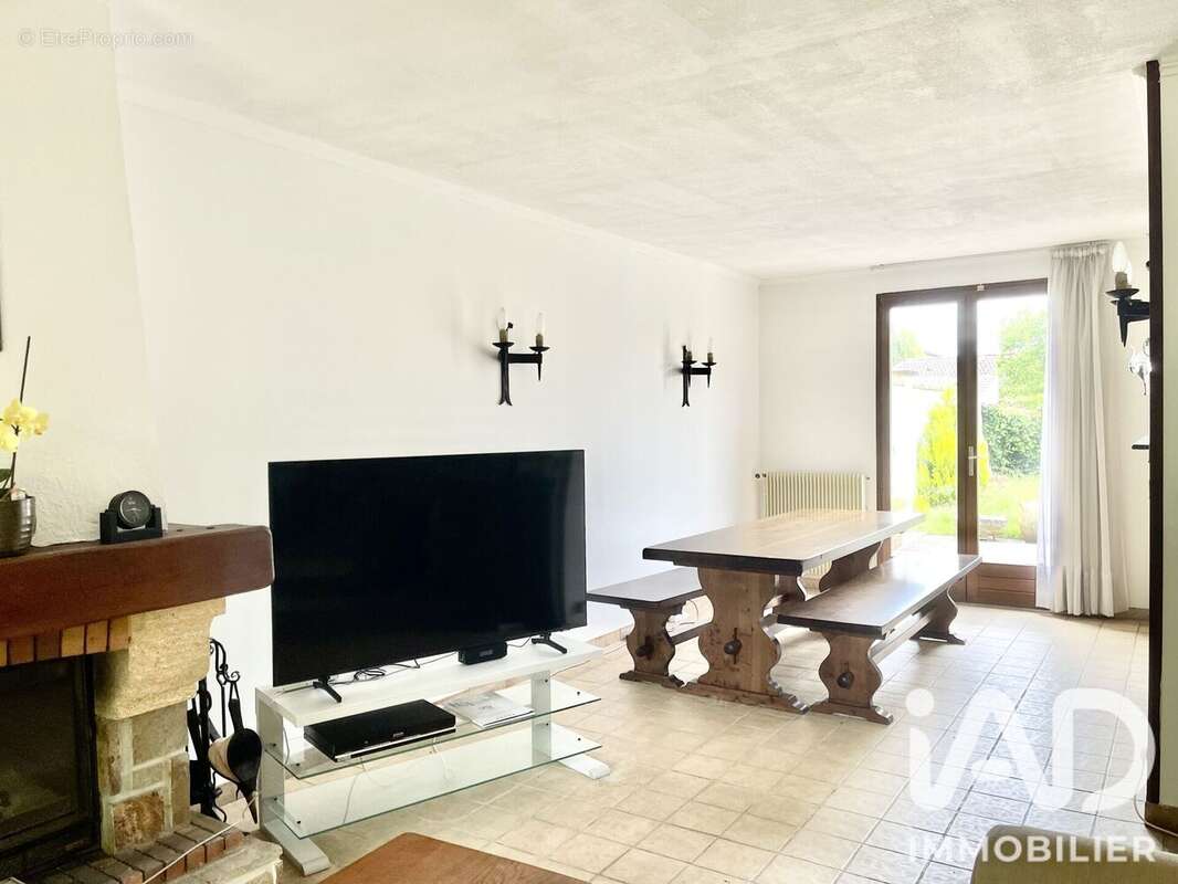 Photo 4 - Maison à MOISSY-CRAMAYEL