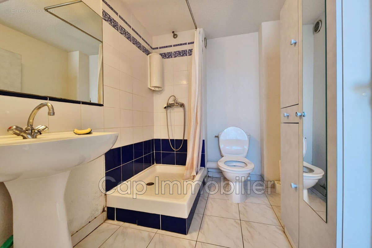 Appartement 27 m² à Agde  - photo 7