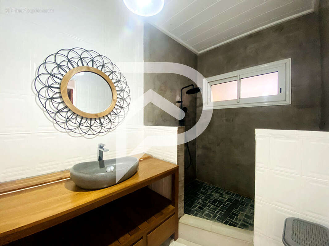 Maison à SAINT-PIERRE