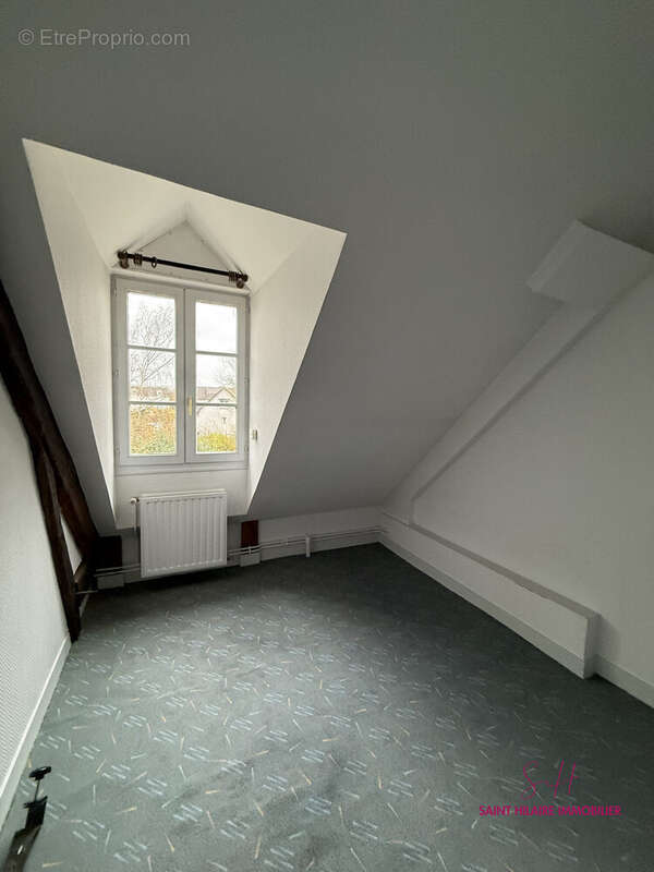 Maison à SAINT-CYR-EN-VAL