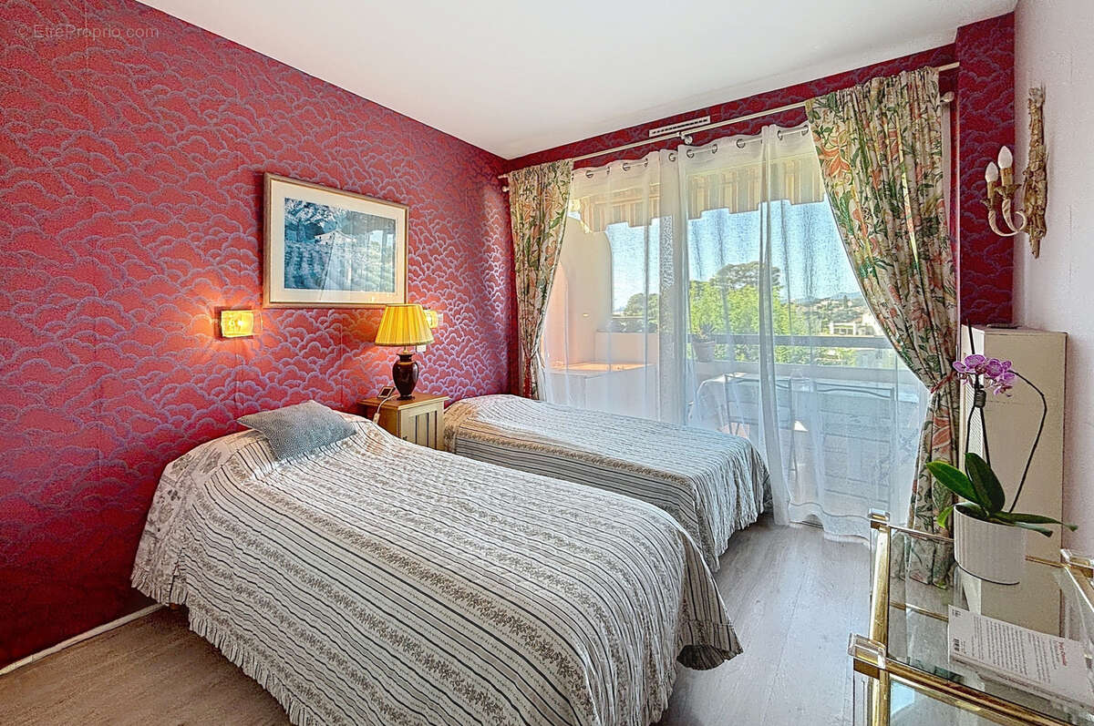 Appartement à LE CANNET