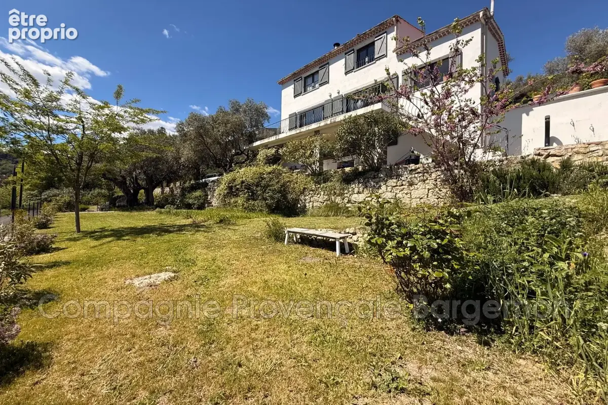 Maison 125 m² à Bargemon  - photo 2