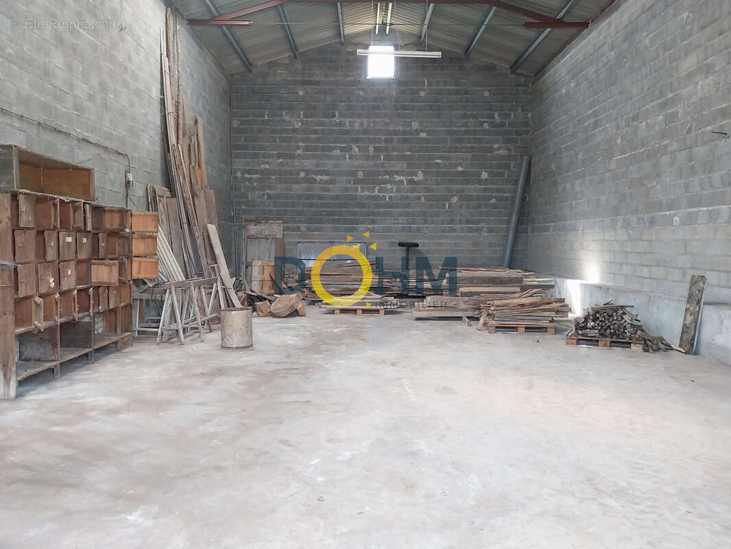 Autre à SALLES-DE-BARBEZIEUX