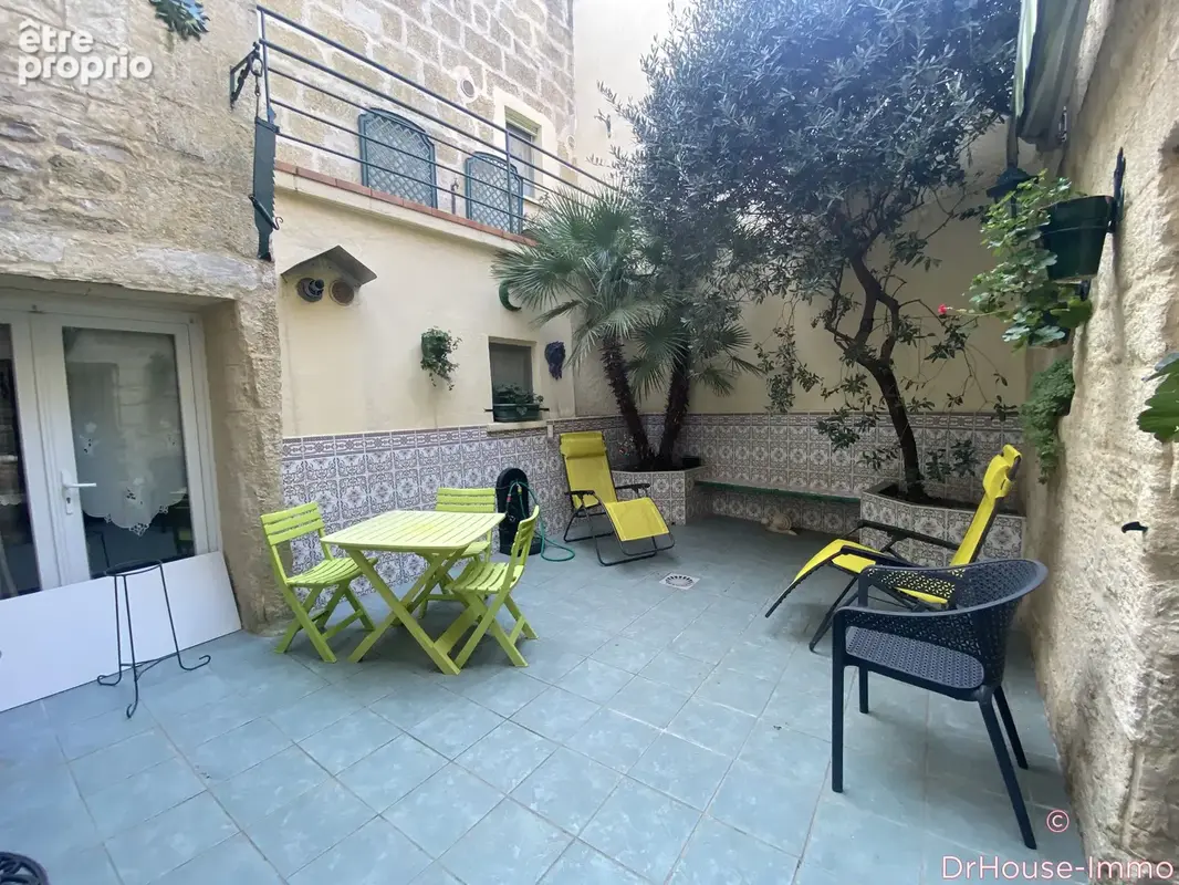 Maison à SAINT-LAURENT-D'AIGOUZE