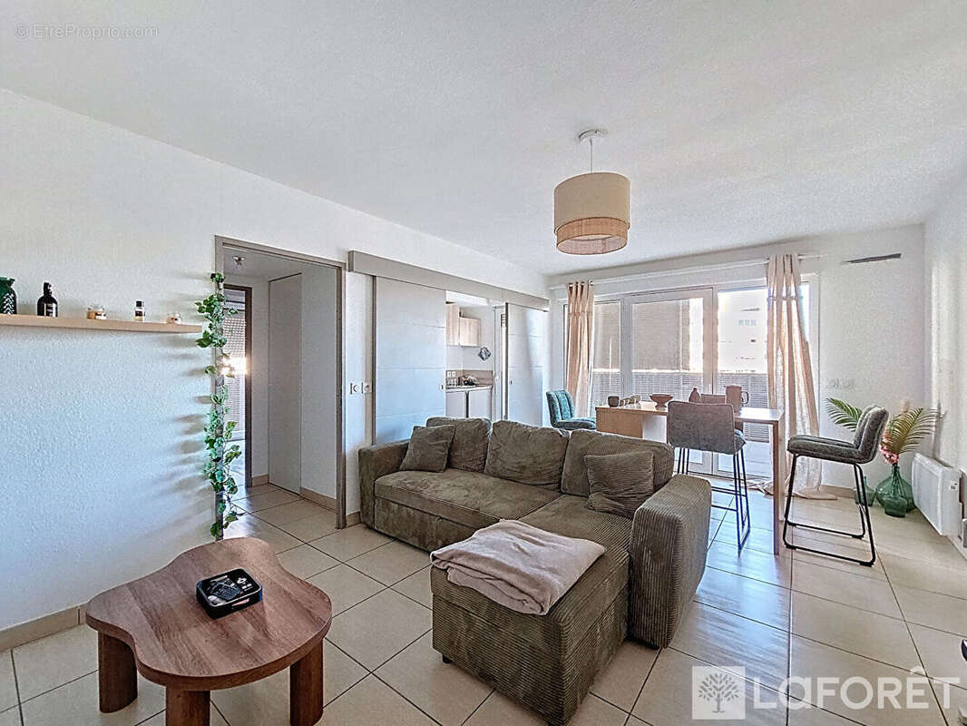 Appartement à BEZIERS