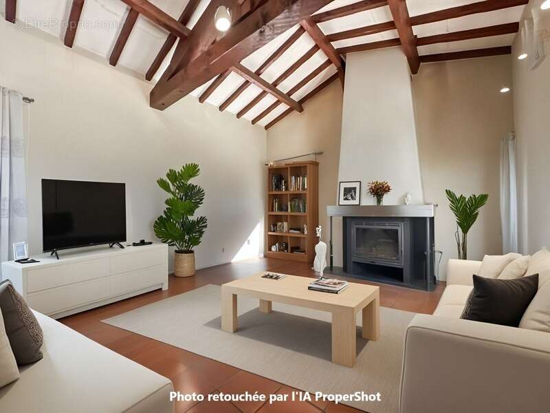 FOULAYRONNES – Maison familiale T4 de 123m² au calme dans un environnement privilégié sur parcelle de 2600m² - photo 4