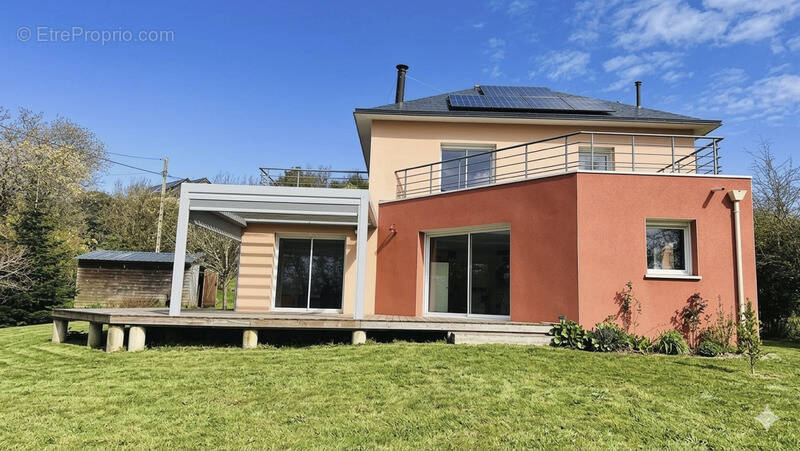 Maison à CAMARET-SUR-MER