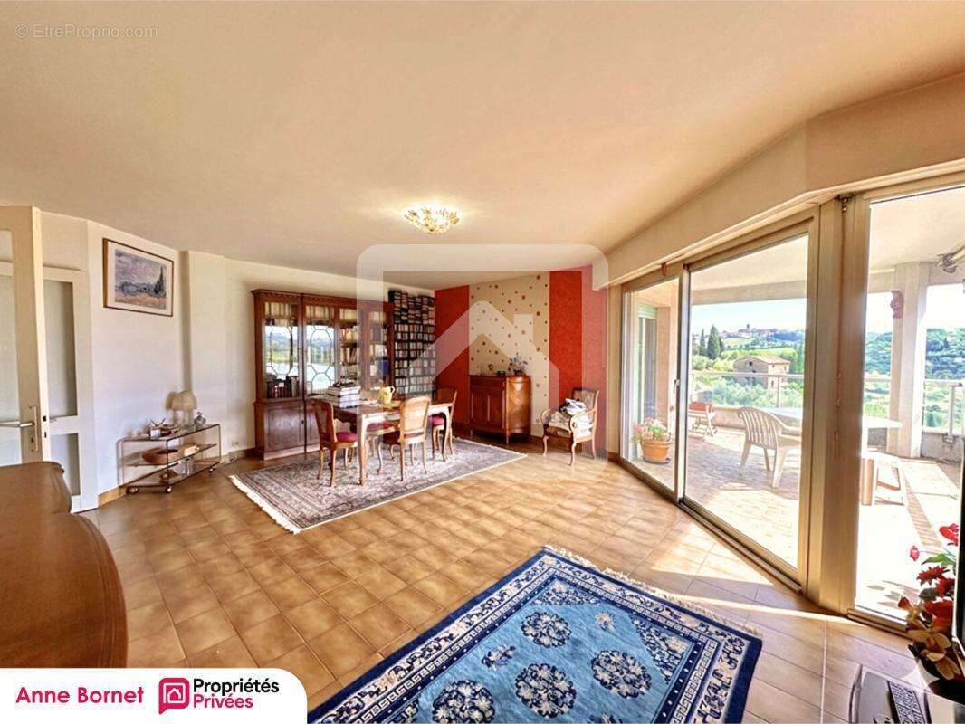Appartement à GRASSE