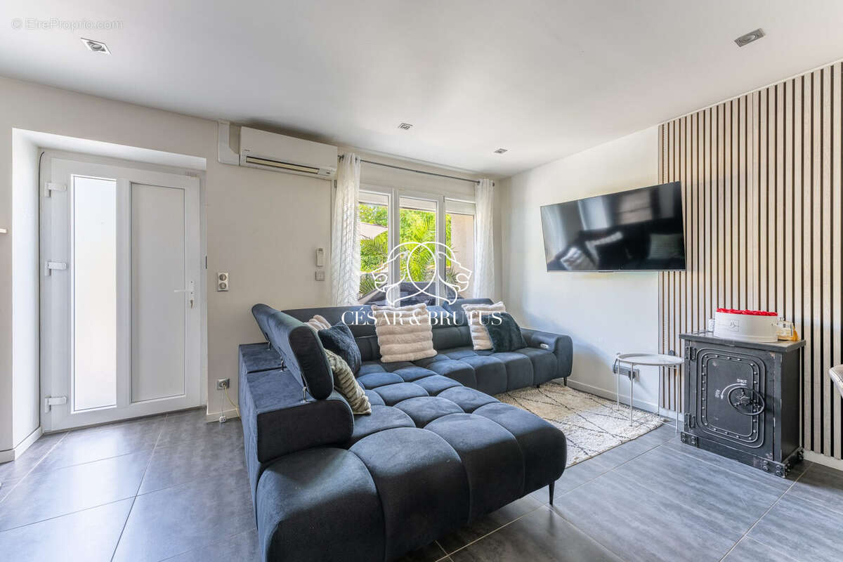 Maison 72 m² à Saint-Priest  - photo 3