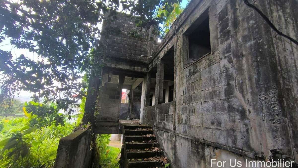Appartement à LAMENTIN