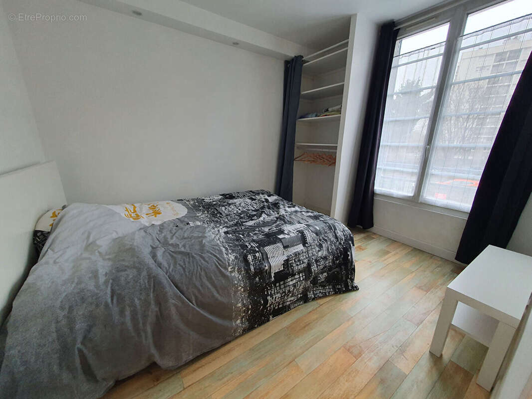 Appartement à L'HAY-LES-ROSES