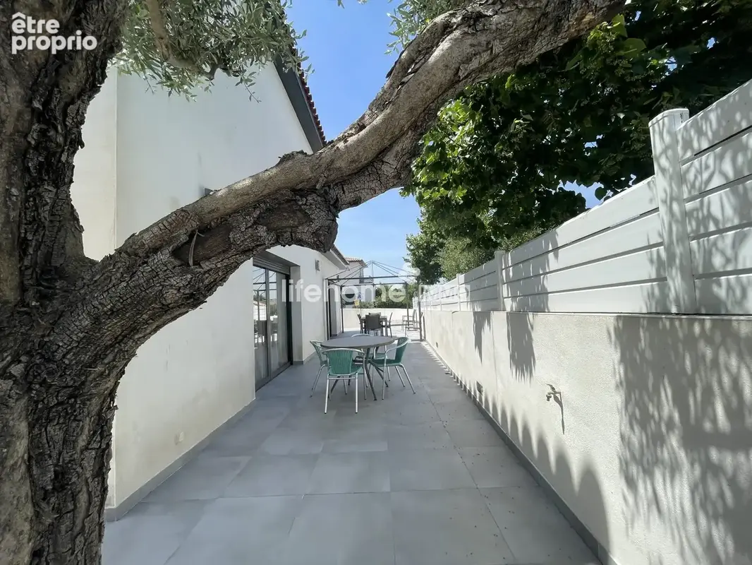 Maison 5 pièces 138 m² à vendre à Gigean (34770) - photo 2
