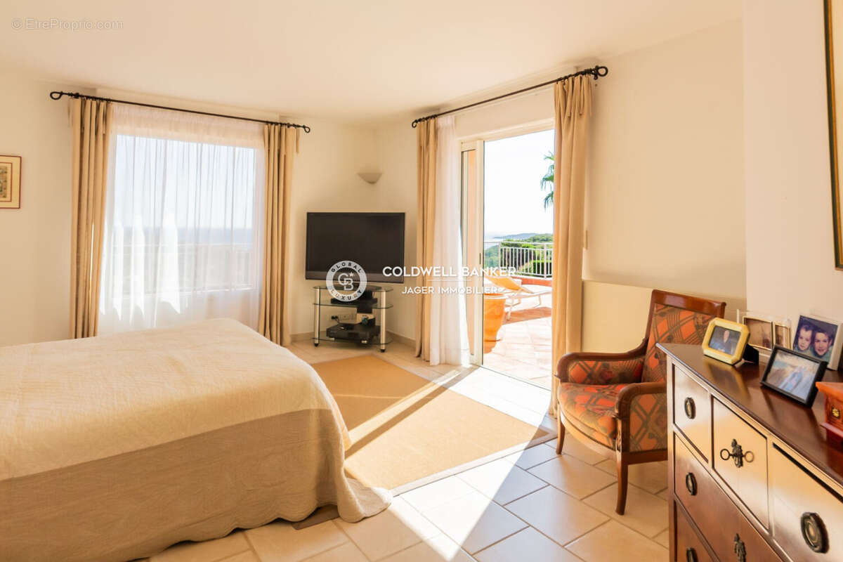 Maison à SAINTE-MAXIME