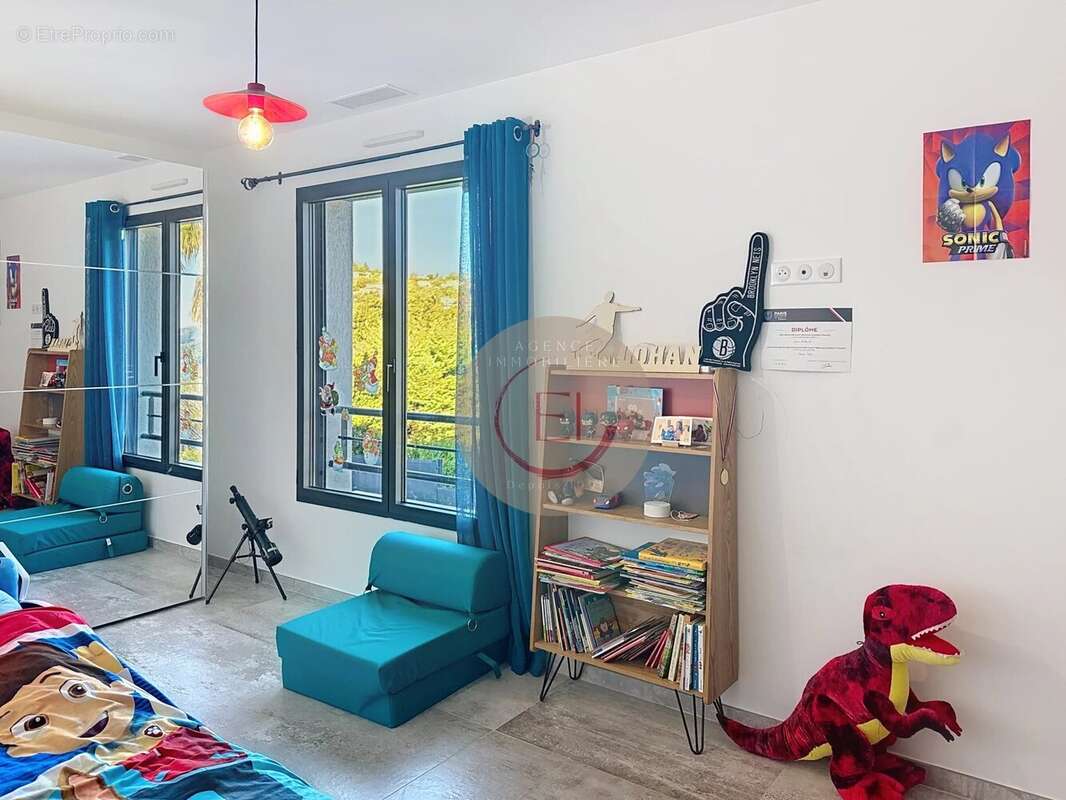 Maison à LES ADRETS-DE-L'ESTEREL