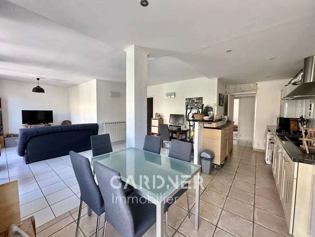Appartement type 3 de 67 m2 - photo 2