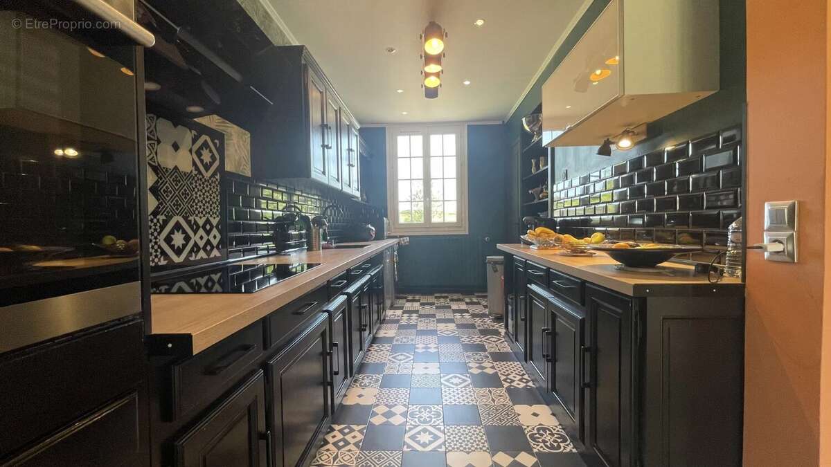 Maison à BOUFFEMONT