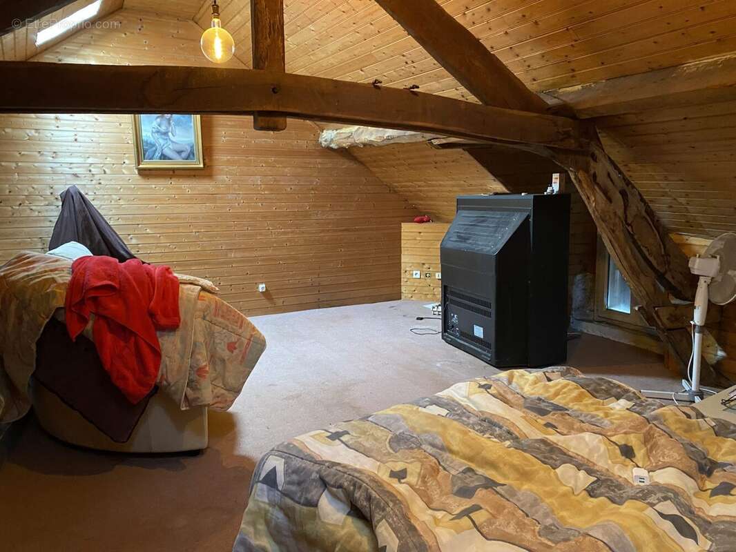 Maison à FAUX-LA-MONTAGNE