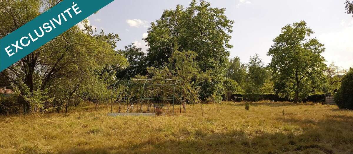 Terrain 2472 m² à Baccarat  - photo 2