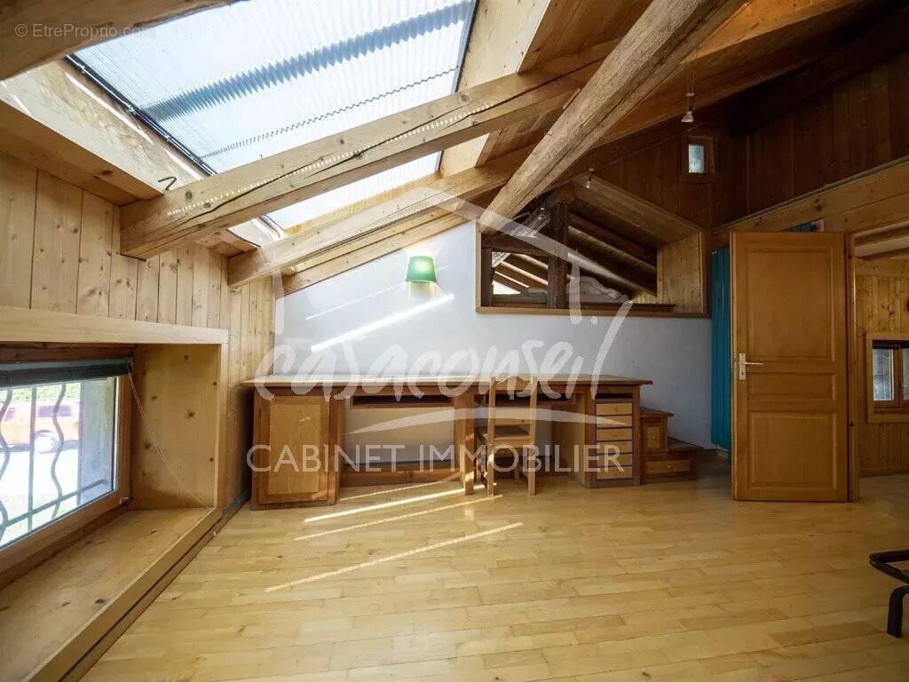 Saint-Gervais-les-Bains – Un bien de caractère à réinventer - photo 5