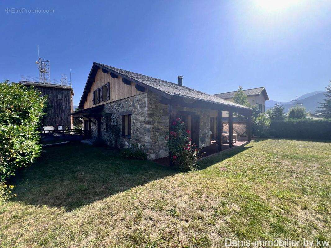 Maison à SAINT-PIERRE-DELS-FORCATS