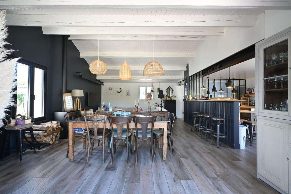 Maison à LE BOIS-PLAGE-EN-RE
