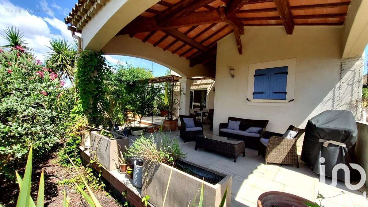 Photo 2 - Maison à BEAUCAIRE