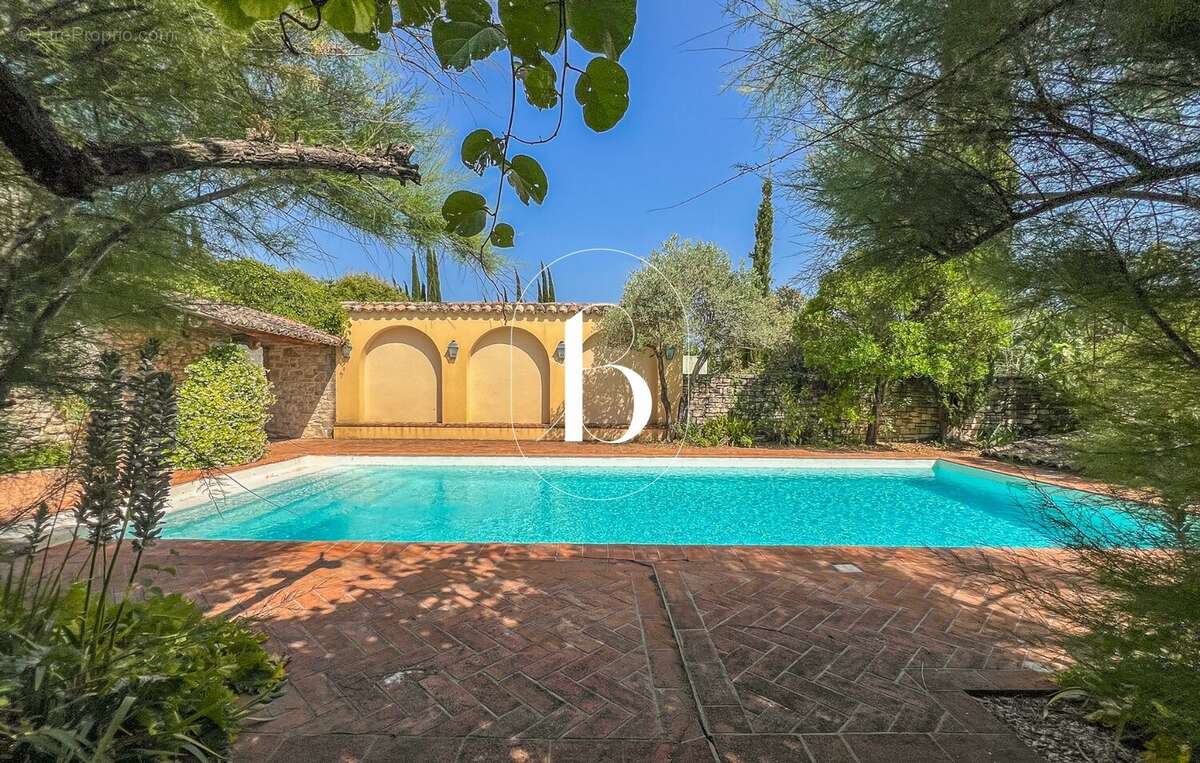 Maison à GOUDARGUES