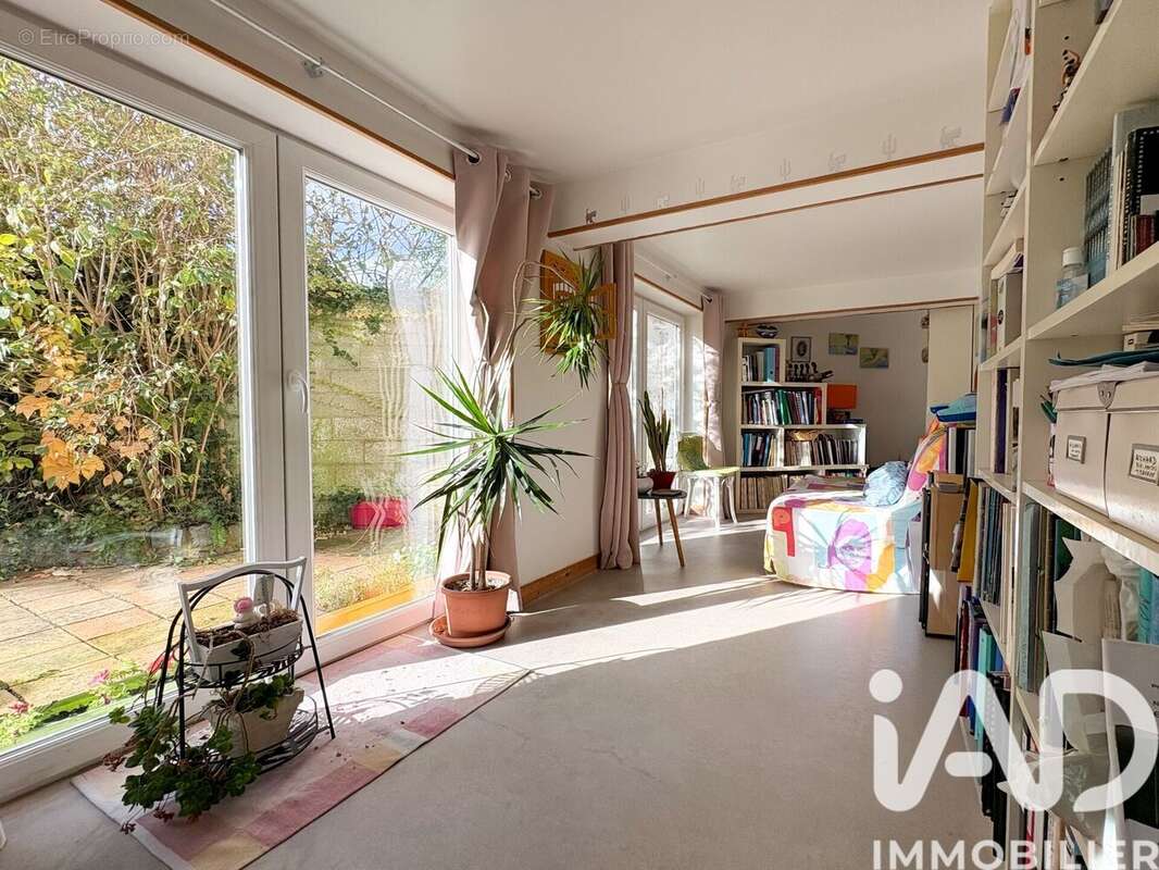 Photo 2 - Maison à VALENCIENNES