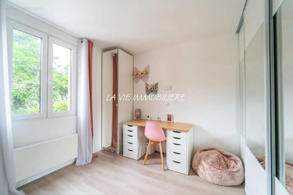 Appartement à MAISONS-ALFORT