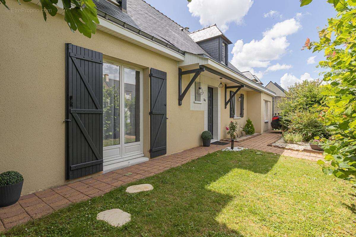 Angers quartier Camus / Nazareth - Maison familiale non mitoyenne - 5 chambres, jardin et terrasse. Vie de plain-pied - photo 18