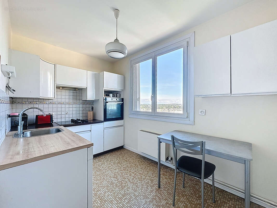 Appartement à LYON-5E
