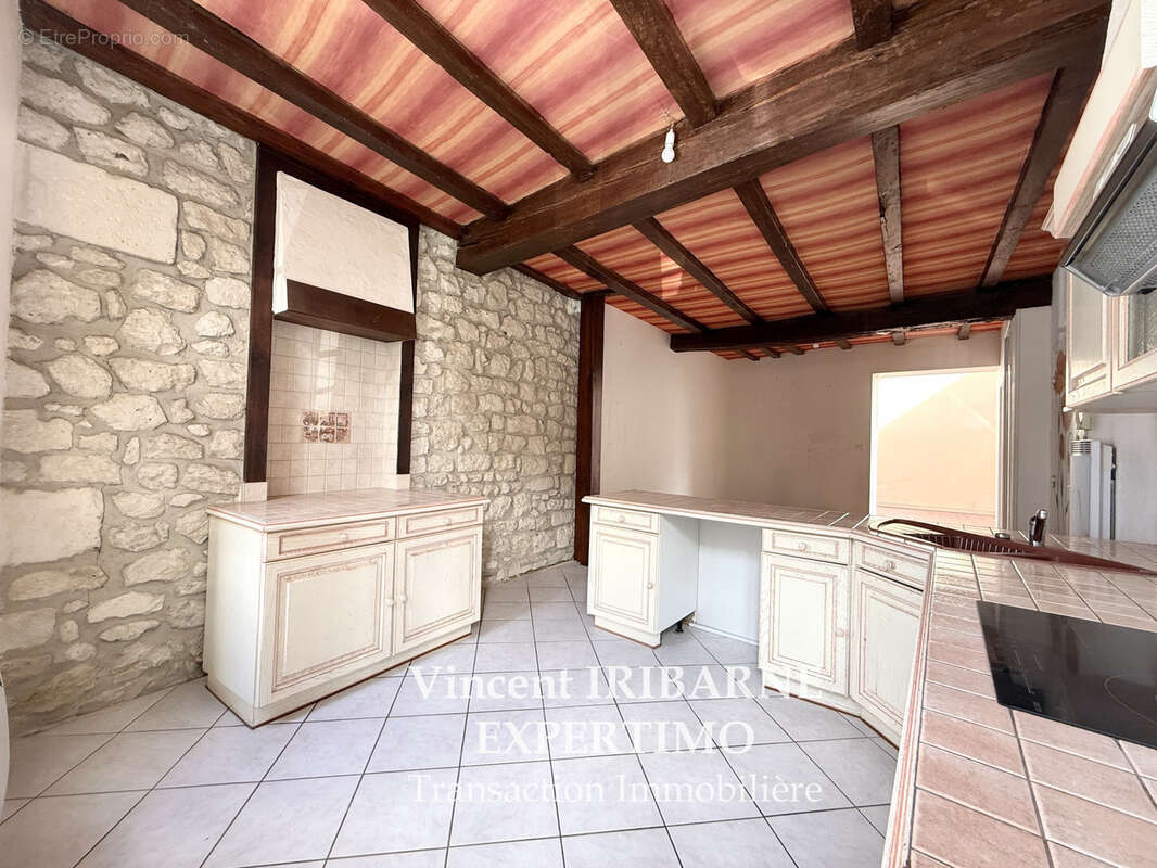Appartement en Duplex, 3 Chambres. - photo 2