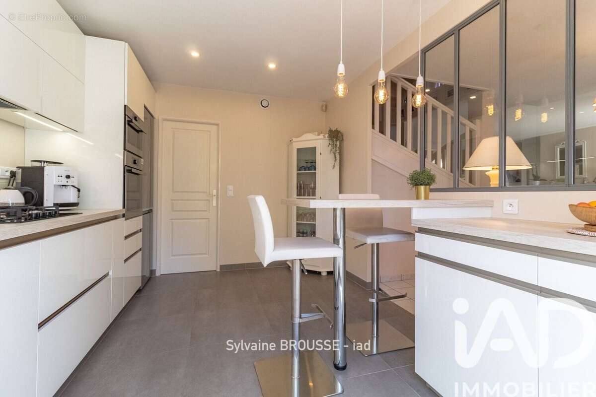 Photo 9 - Maison à VILLEPREUX