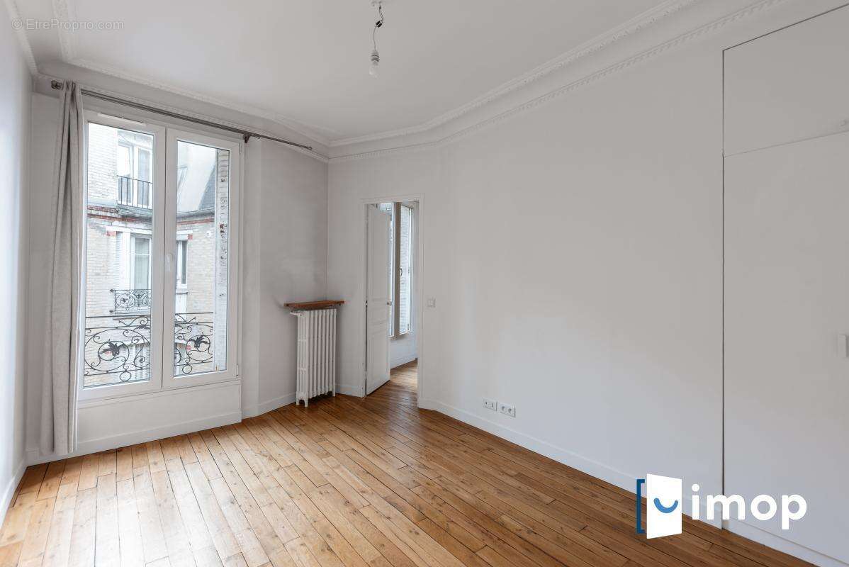 Appartement à PARIS-12E
