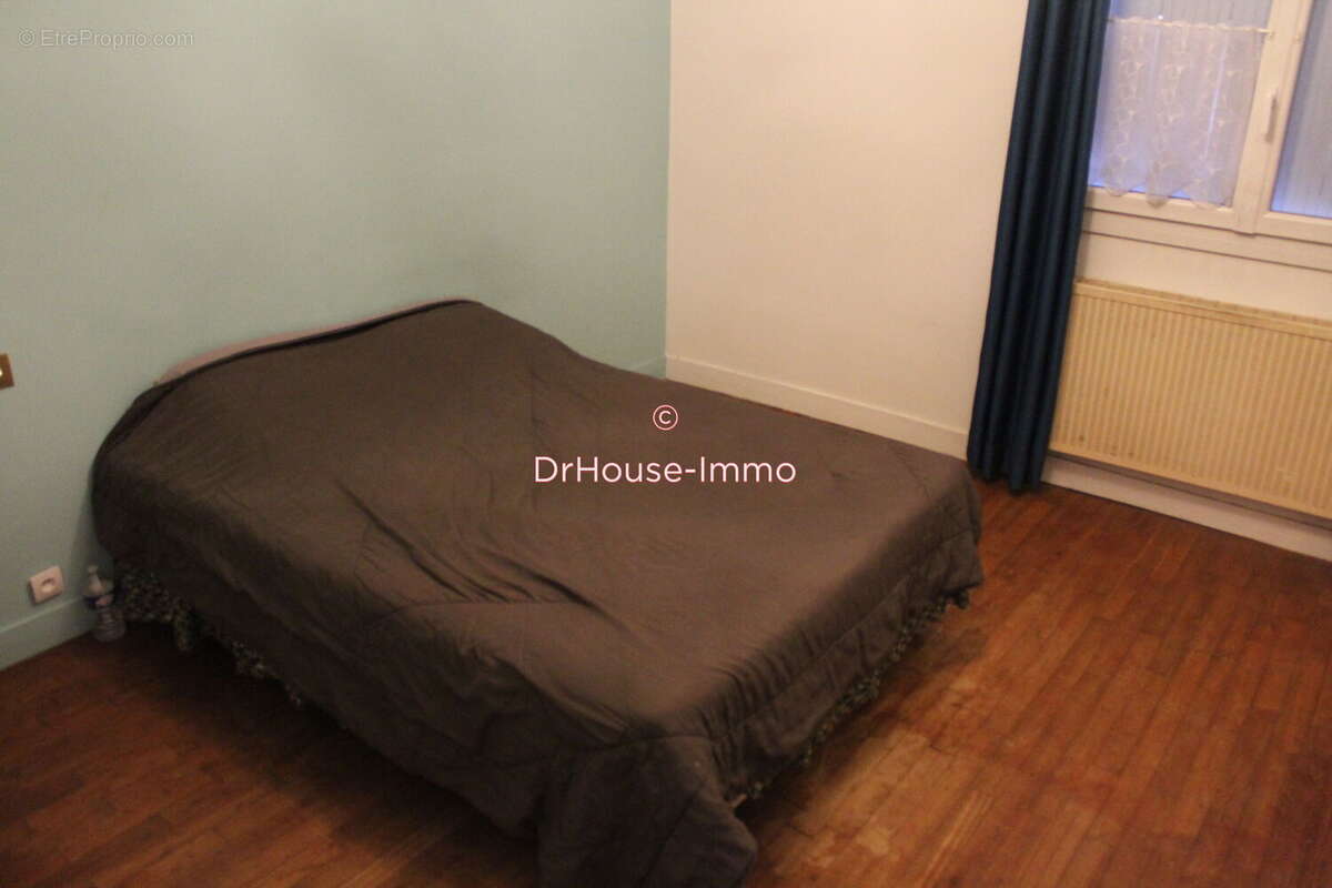 Maison 254 m² à Fleac  - photo 8