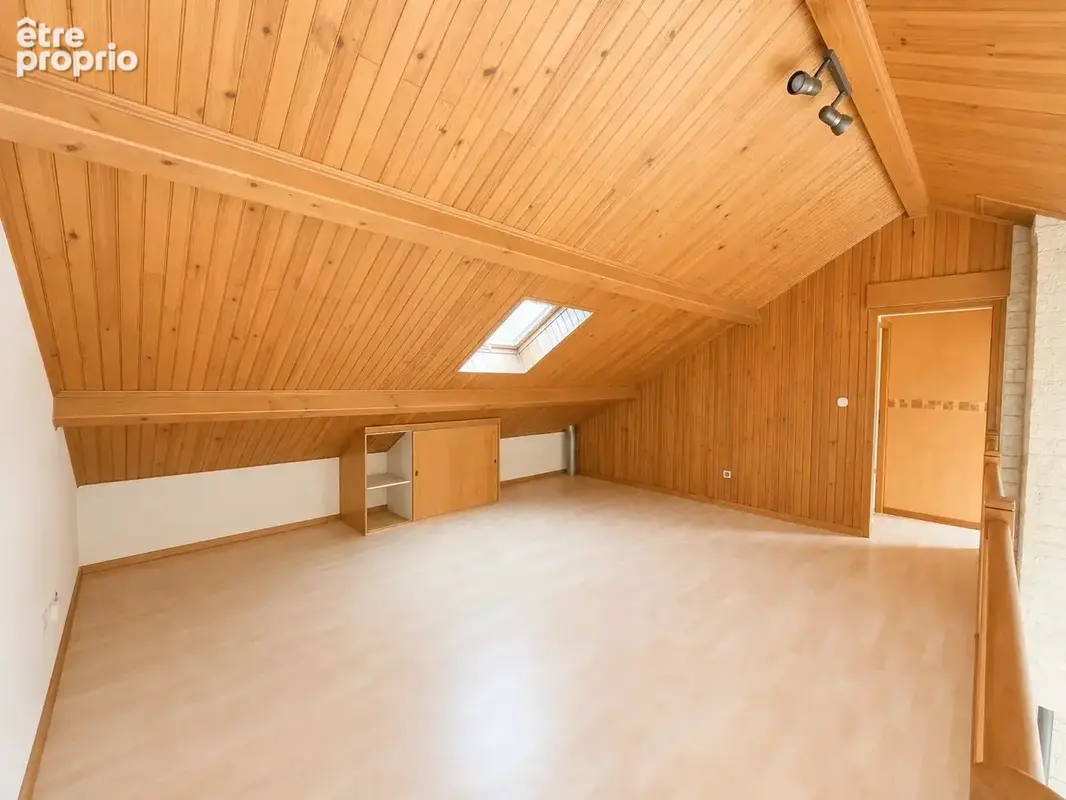 Maison 4 pièces 94 m² + terrain 1205  m² - photo 8