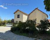 Maison à CORCELLES-LES-MONTS