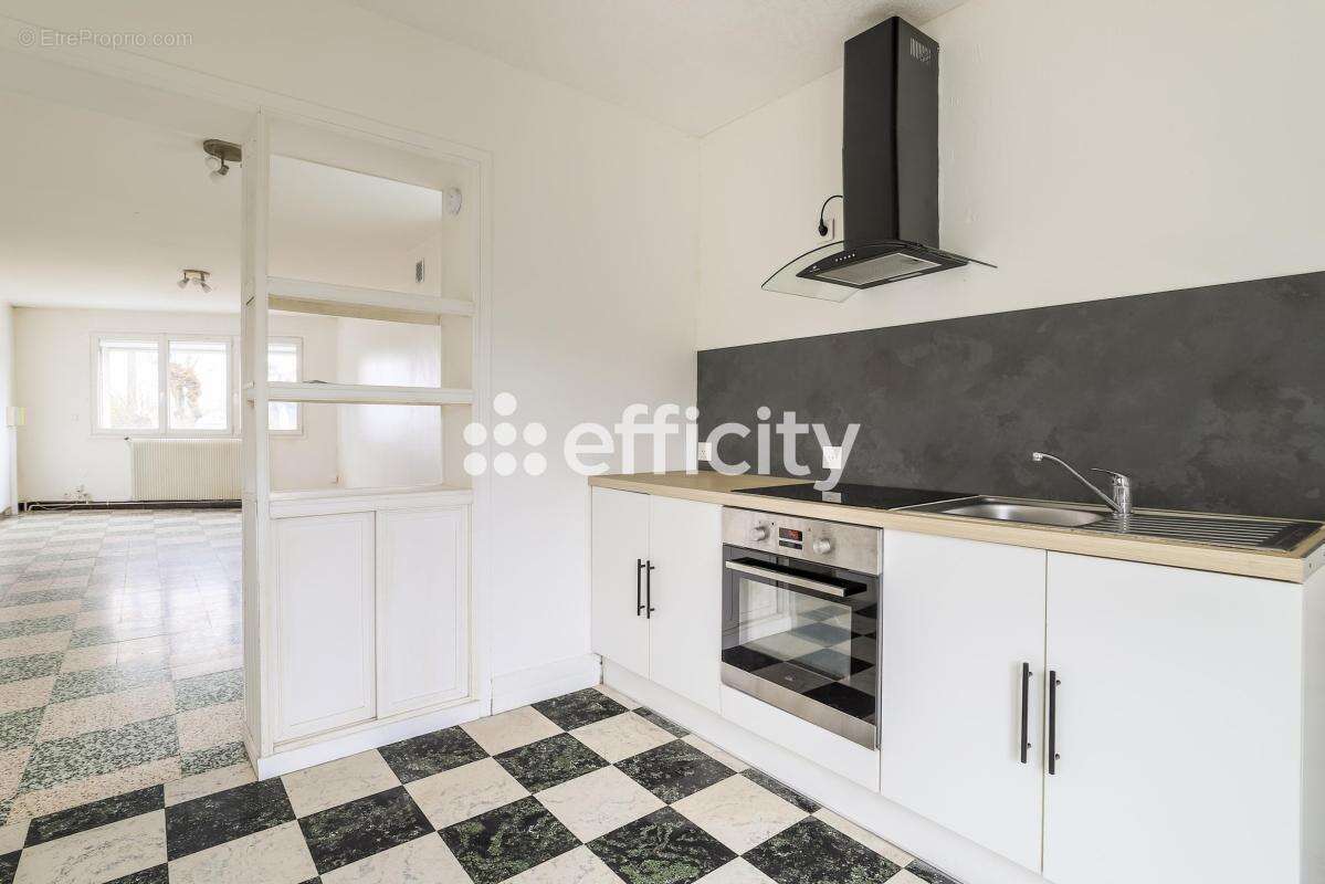 Appartement à HENIN-BEAUMONT