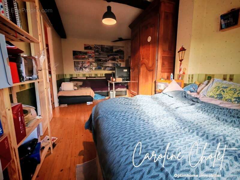 Maison à SAINT-EMILION